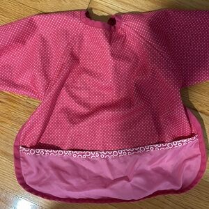 Kids art/dinner smock for mess free eating or fun.